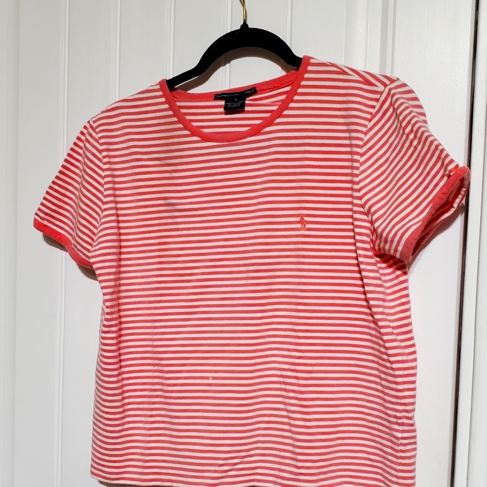 TOMMY HILFIGER T SHIRT SIZE XL